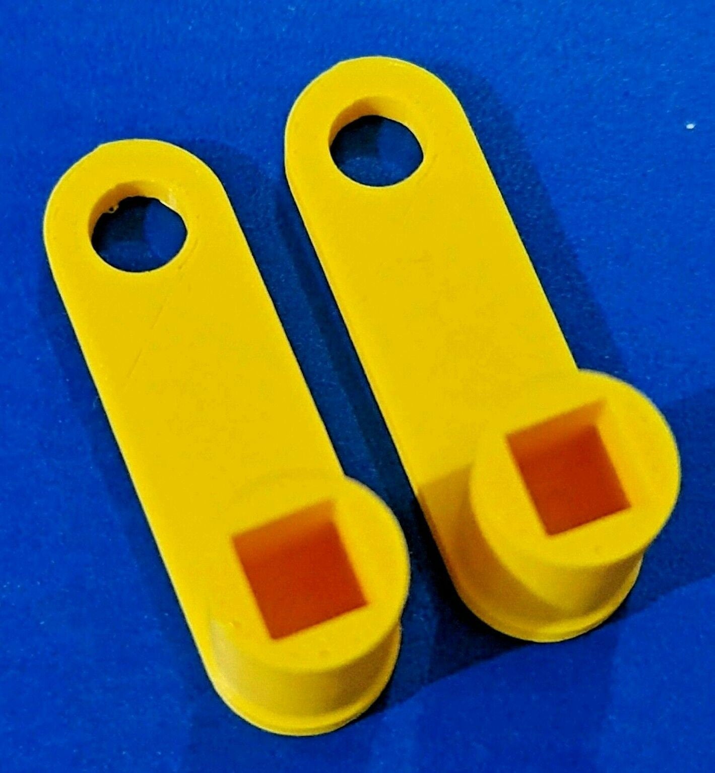 2 x Square 8x8mm Gas Electric Meter Box Utility Key Cupboard Yellow PLA Bio
