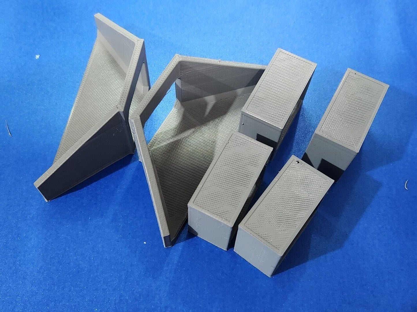 OO Gauge 1:76 Scale 6 Piece Culvert Set 2.5x2.0m in Concrete Grey, Water Outlet