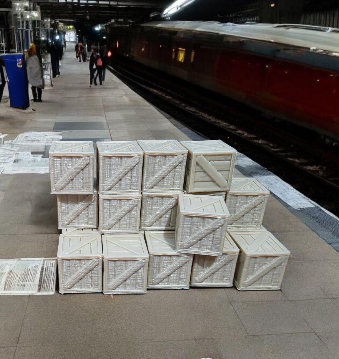 Wooden Crates 3ft Model Train Railway Station Freight New OO HO Gauge 20 Pack