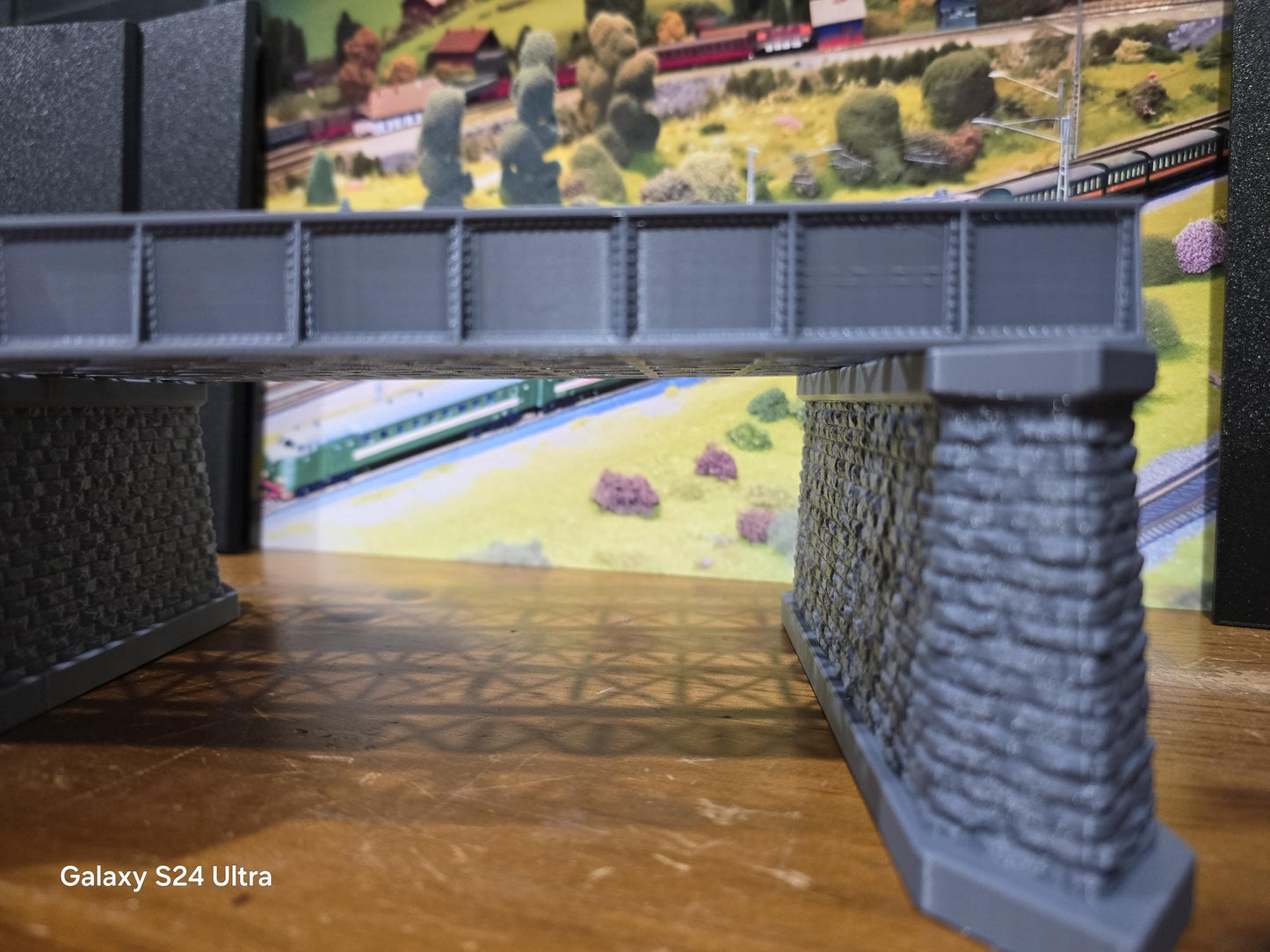 Double Track Iron Girder Bridge 112mm Z Gauge Model Railway Train Layout 1:220 Scale