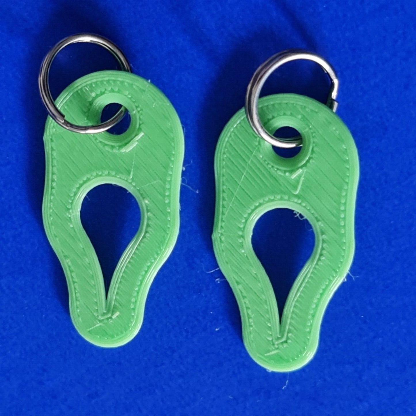 2 x Key Ring Tick Removal Tools Pastel Green PLA Plastic dog cat horse human