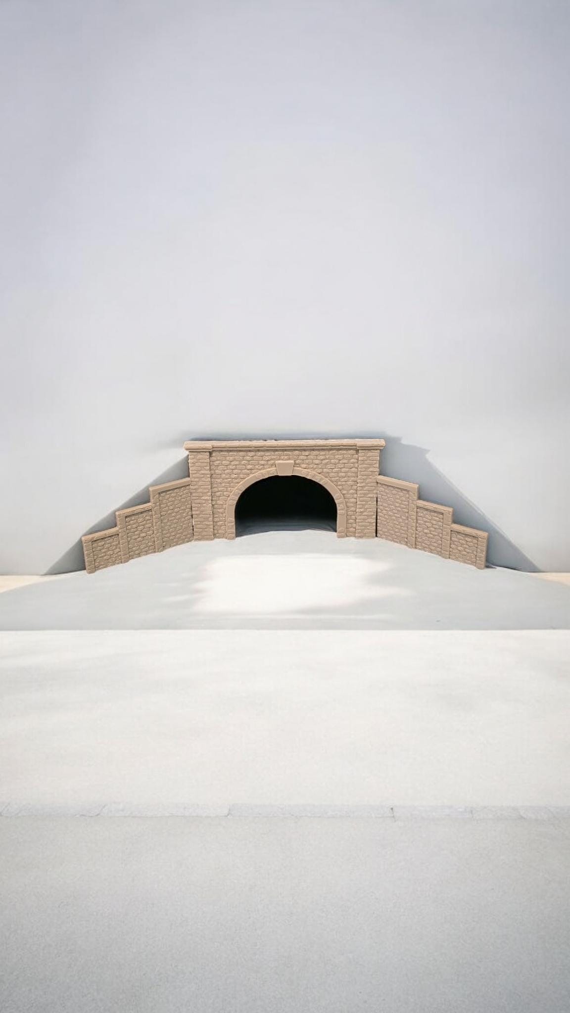 Z Gauge Tunnel Double Track Stone Portal with retaining walls Model Railway Train Layout 1:220 Scale