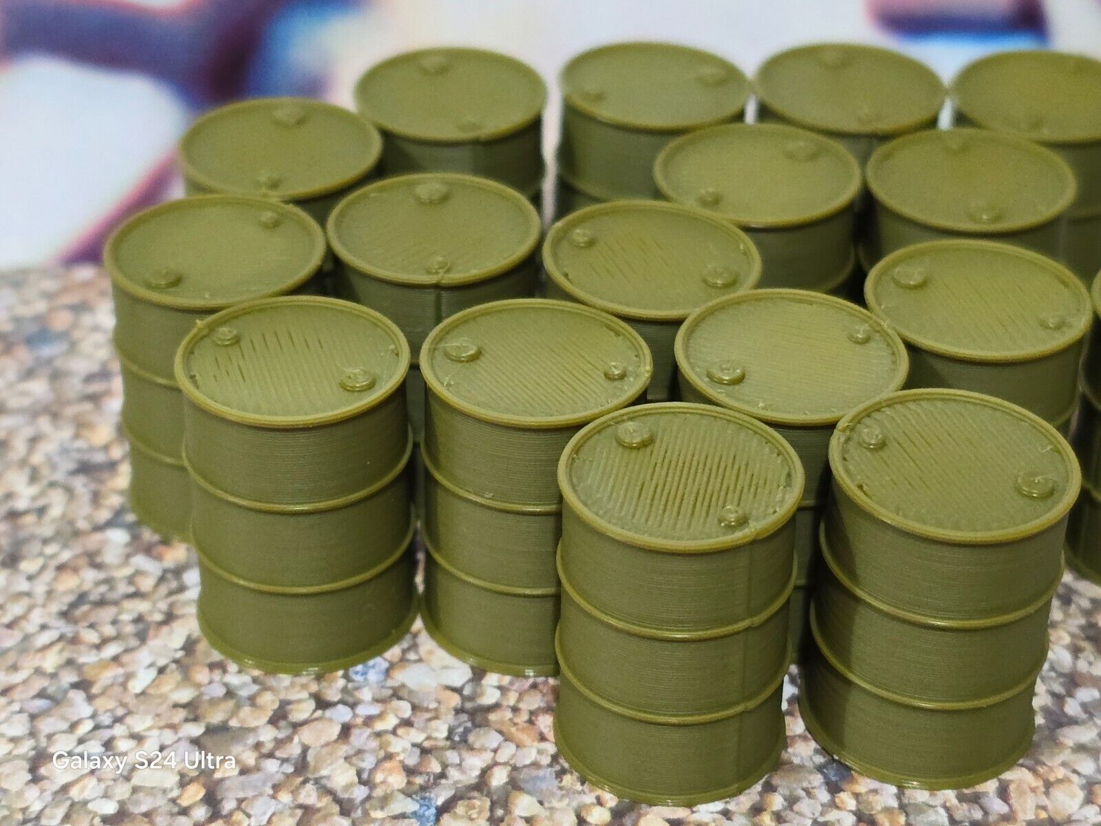 18 New Army Green Oil Drum Barrels 1:50 Scale Models diorama accessories Truck