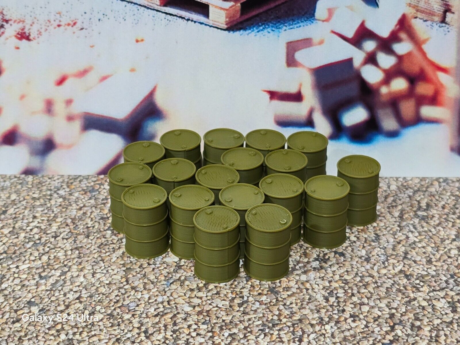 18 New Army Green Oil Drum Barrels 1:50 Scale Models diorama accessories Truck