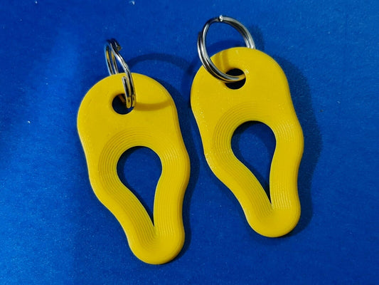 2 x Key Ring Tick Removal Tools Yellow PLA Plastic Biodegradable, dog cat horse