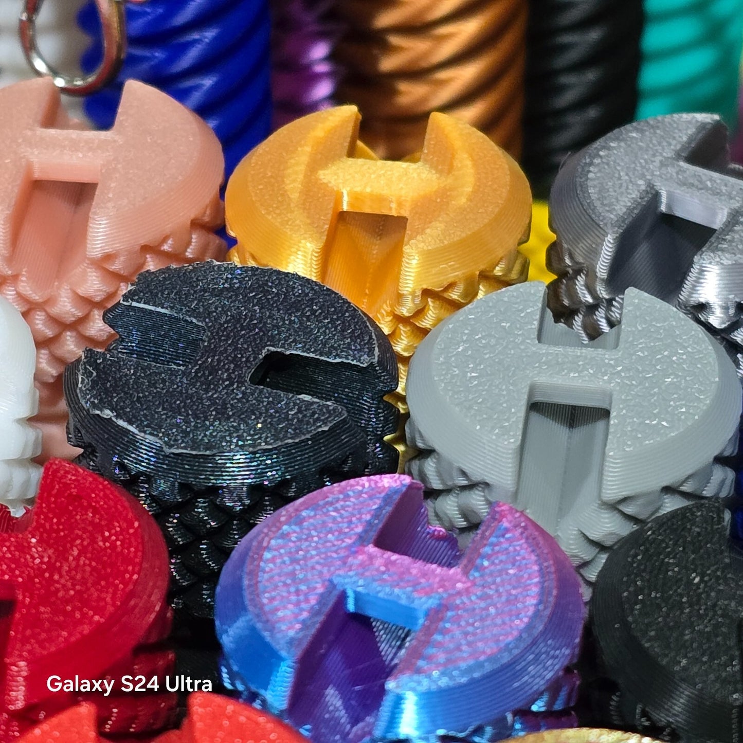 Fidget Bolt Keyring – Fun Fidget Toy, Perfect Gift or Desk Accessory Personalise
