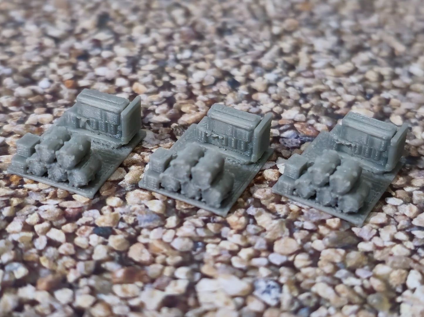 Diesel Generator Fuel Drums Crates Z Gauge 1:220 Scale Models Model Train