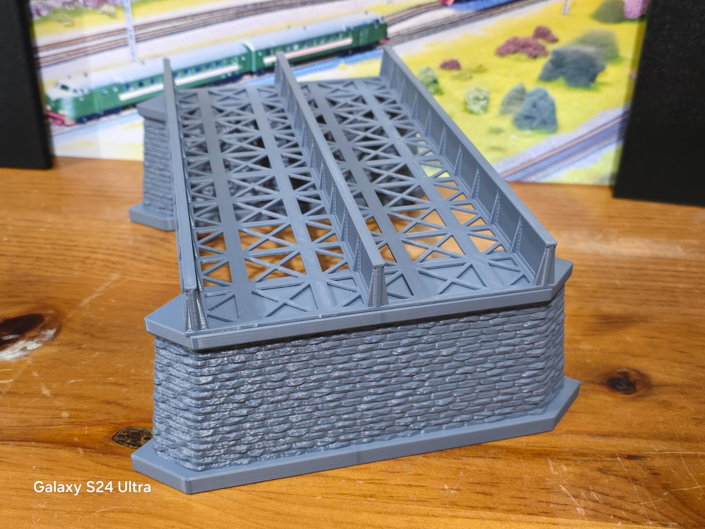 Iron Girder Bridge N Gauge Double Track Model Railway Train Layout 1:148 Scale