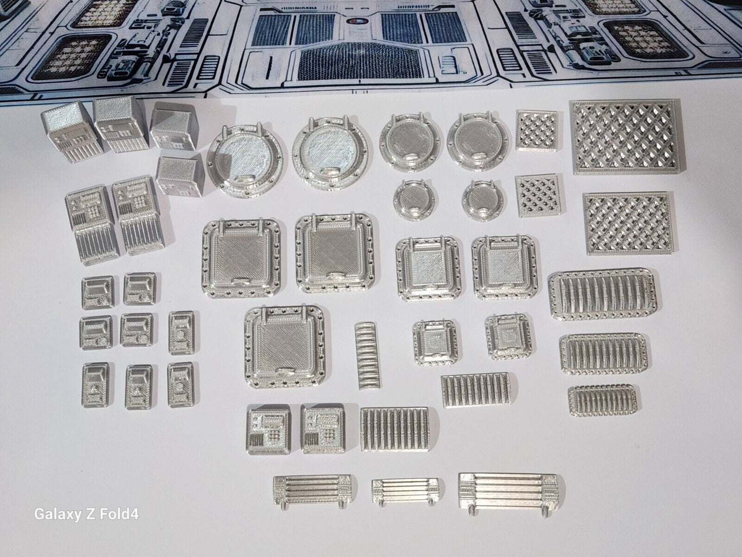 28mm Sci-Fi Greebles Kitbash Set: 42 pcs Cyberpunk Control Panels, Switches