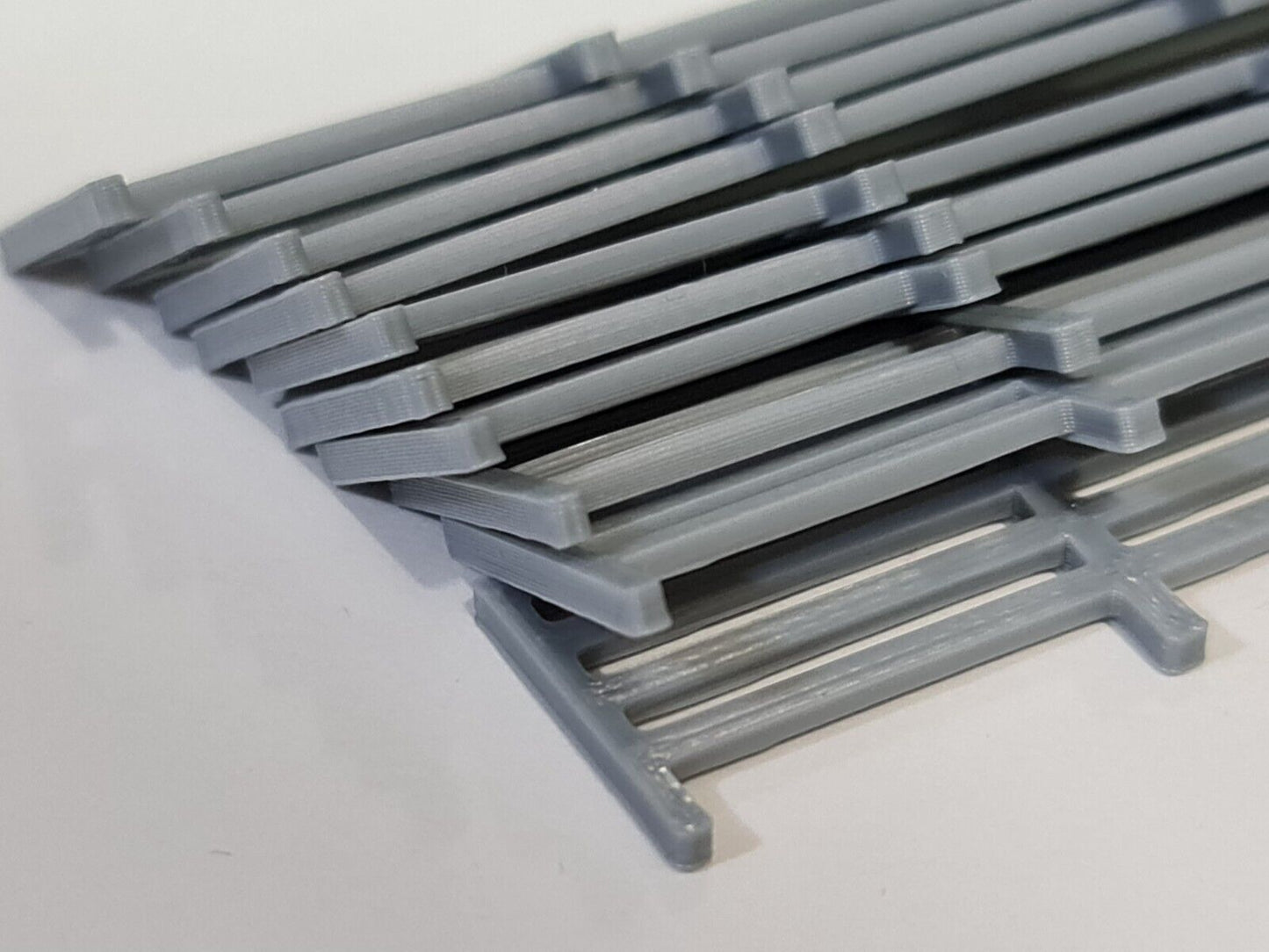 Fencing Railings OO HO New 10 Pack Grey Gauge 1:76 Scale Models Train Railway