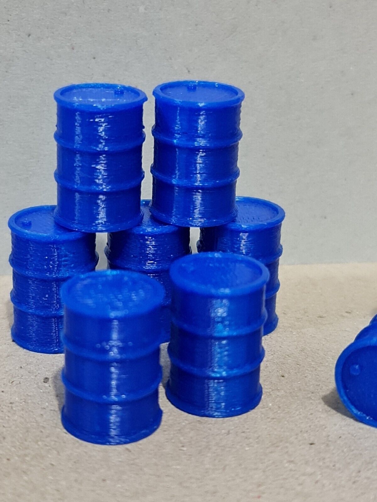 18 New Blue Oil Drum Barrels 1:43 Scale Models diorama accessories Truck Lorry