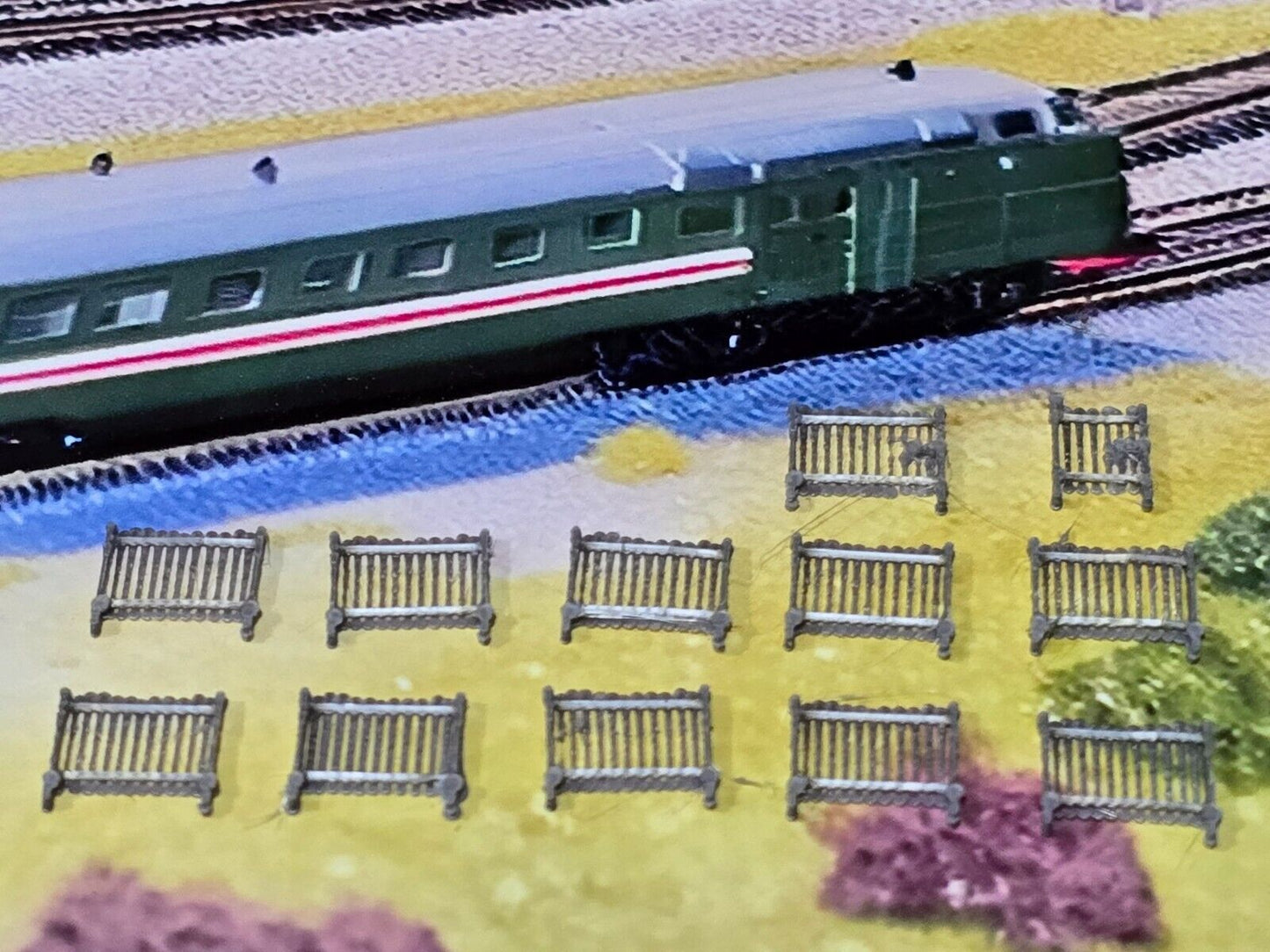 Security Fencing 6ft Z Gauge New 10 Pack 1:220 Scale Models Train Railway
