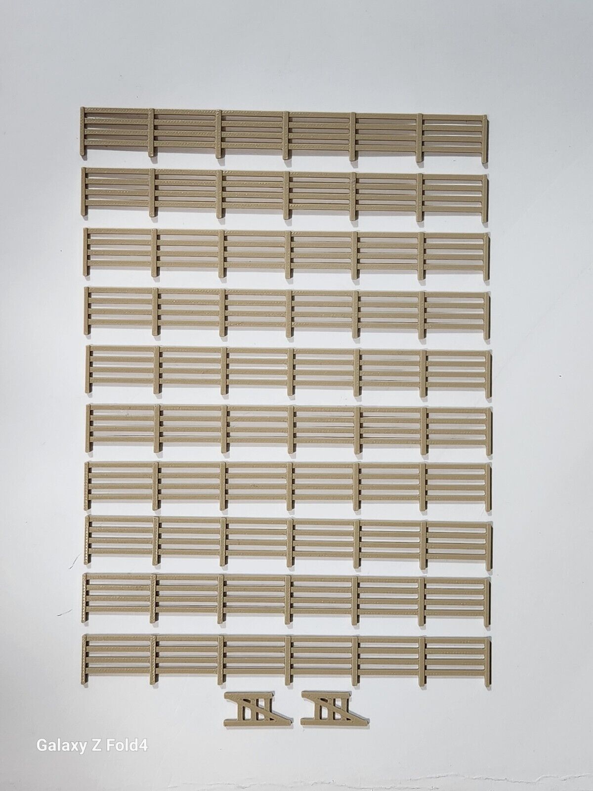 Fencing Railings OO HO New 10 Pack Wood  Gauge 1:76 Scale Models Train Railway