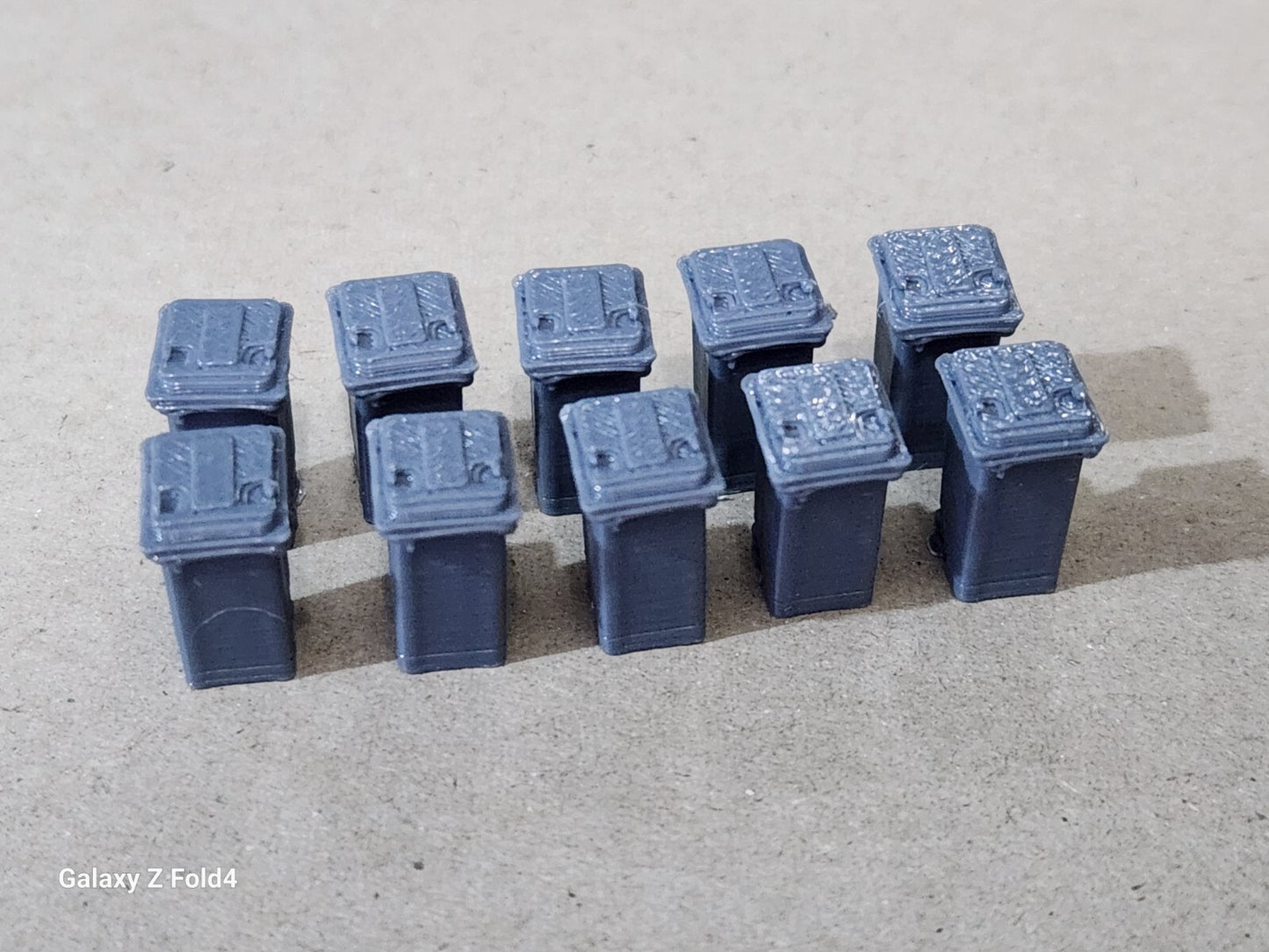 240L Wheelie Bins in OO Gauge - Assorted Colors, 1/76 Scale for Model Railways