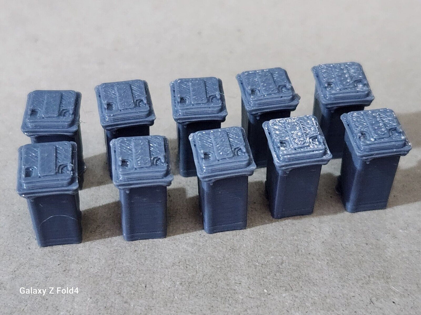 240L Wheelie Bins in OO Gauge - Assorted Colors, 1/76 Scale for Model Railways