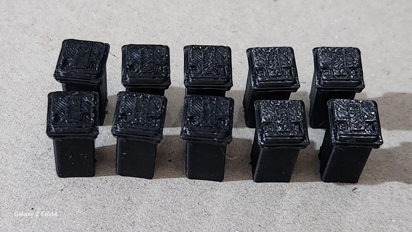 240L Wheelie Bins in OO Gauge - Assorted Colors, 1/76 Scale for Model Railways