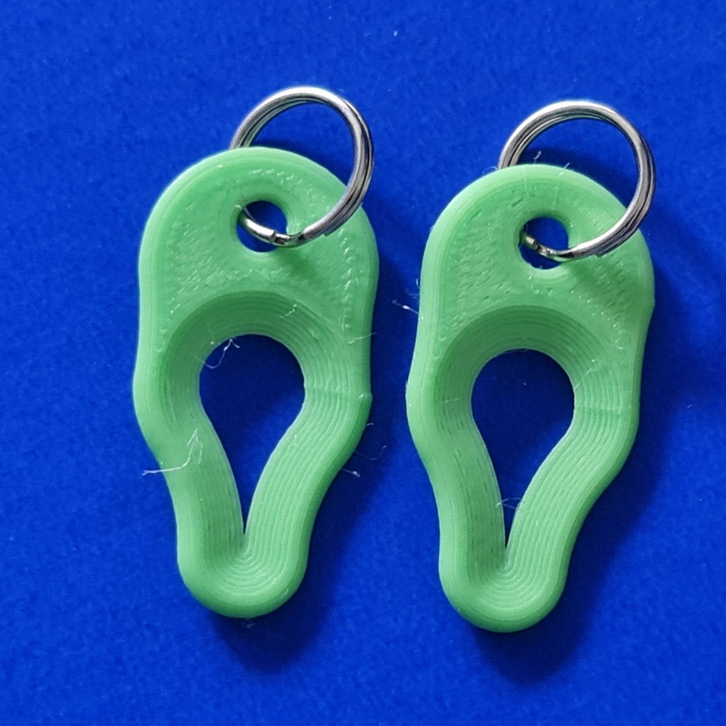 2 x Key Ring Tick Removal Tools Pastel Green PLA Plastic dog cat horse human