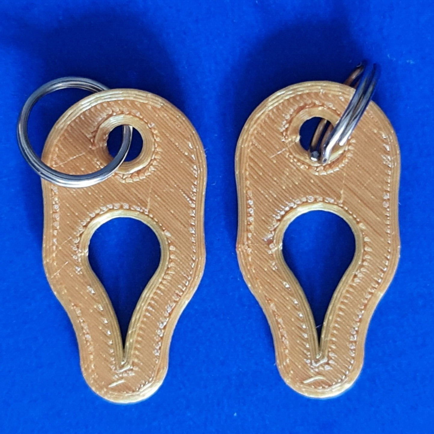 2 x Key Ring Tick Removal Tools Silk Gold PLA Plastic dog cat horse human