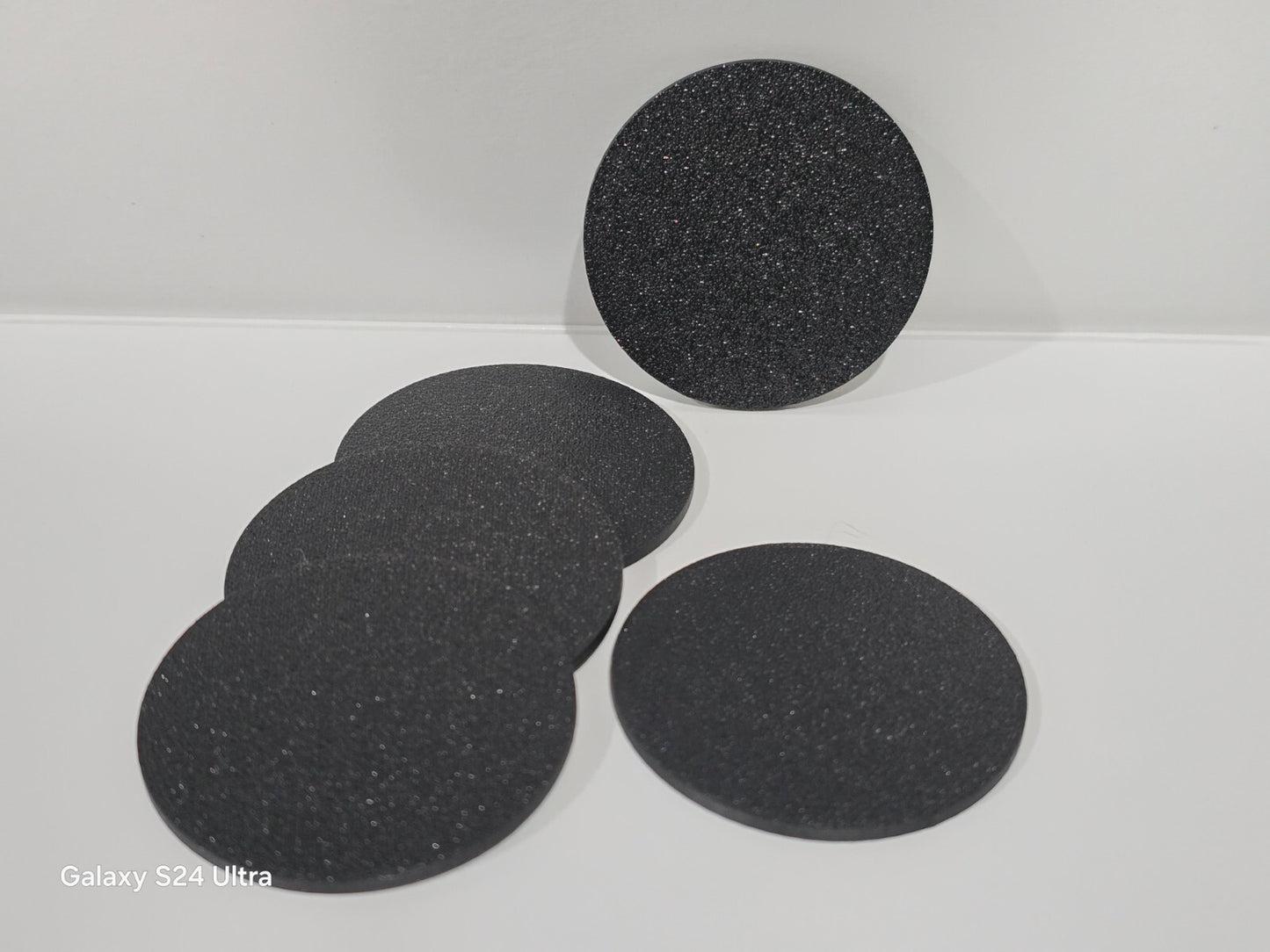 5pcs 60mm Round Small Miniature Model Bases 2mm Deep Thick Circular Base, Black
