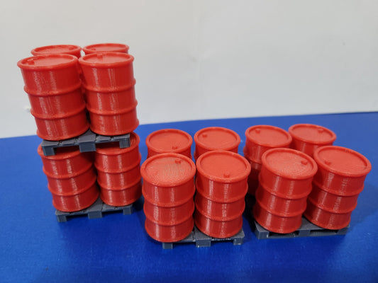 200L Oil Drums Barrels 16pcs+4 Pallets 1:24 scale Diorama G Gauge Garden Railway