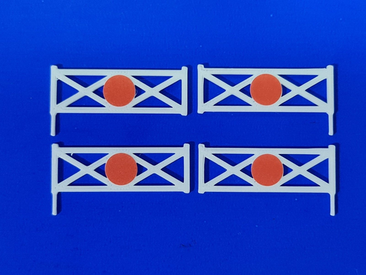 New 4 Pack (2 pairs) White OO/HO Gauge Level Crossing Gates 1:76 Scale