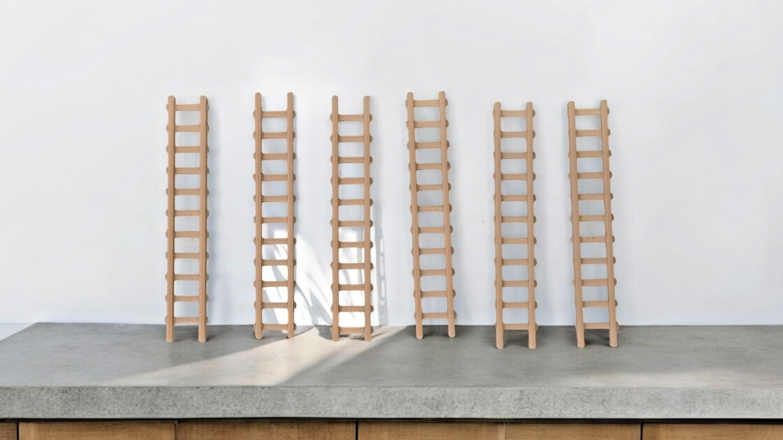 Model Railway Ladders Accessories 3.5m OO Gauge 1:76 Scale Pack of 6 Wood Colour