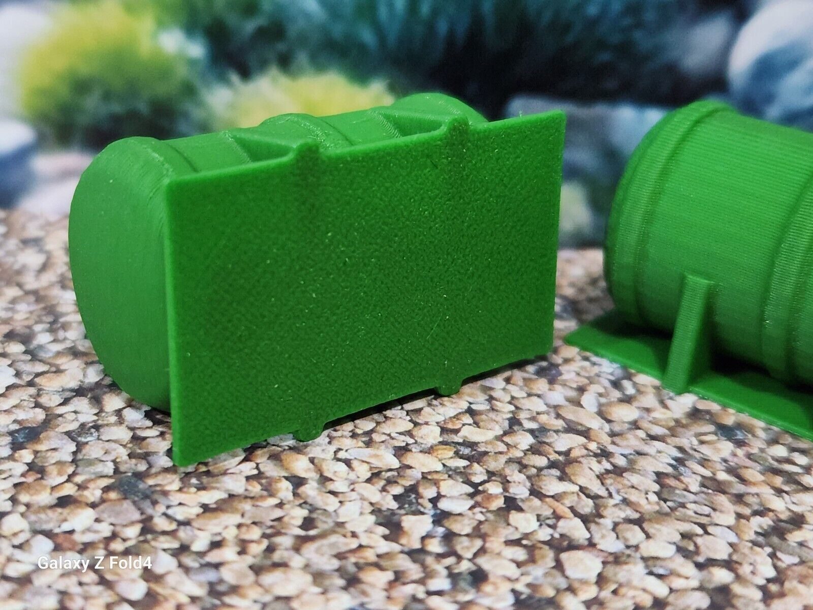 Pack 2 BP Green Gas Fuel Petrol Tank OO Gauge 1:64 Scale Hot Wheel Dioramas