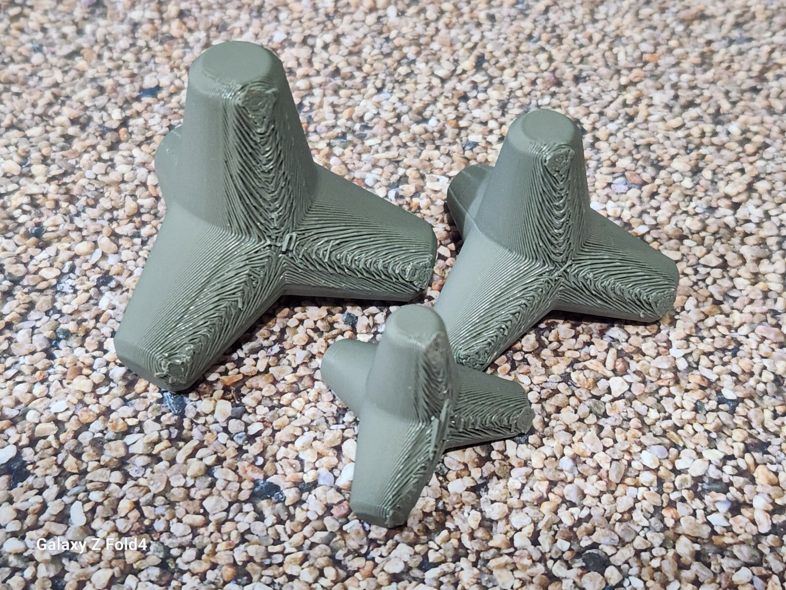 Pack of 10 Concrete Tetrapods N Gauge OO Gauge 6ft 8ft 10ft most scales sizes